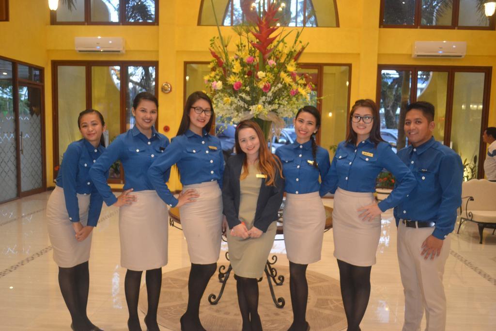 The Pepperland Hotel Legazpi Dış mekan fotoğraf